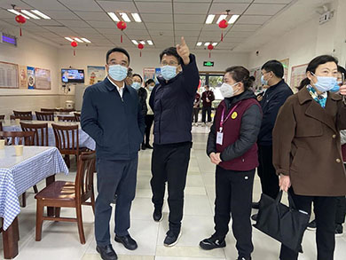 2024年春节市领导走访慰问活动--无锡广益养老中心-第2张图片-无锡护理院|无锡养老院|老年公寓|无锡养老服务网