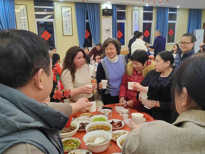 智蛇领航，共创辉煌---无锡经开区贡湖颐养院（无锡贡湖护理院）-第23张图片-无锡护理院|无锡养老院|老年公寓|无锡养老服务网